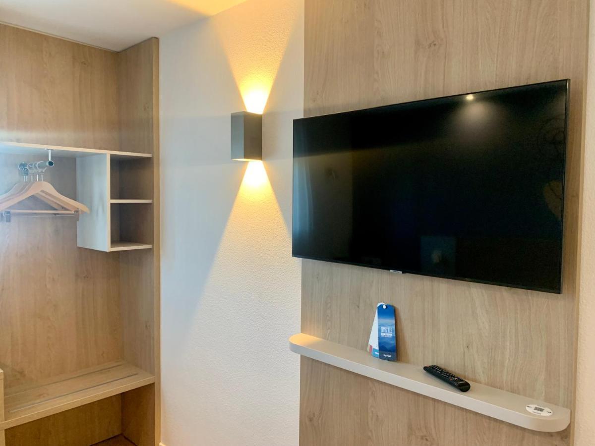 Hotel Kyriad Montpellier Ouest - Saint Jean De Vedas Dış mekan fotoğraf