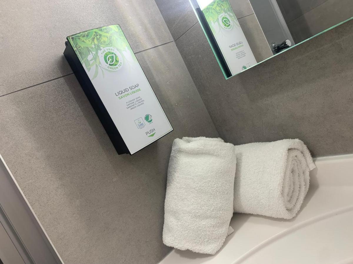 Hotel Kyriad Montpellier Ouest - Saint Jean De Vedas Dış mekan fotoğraf
